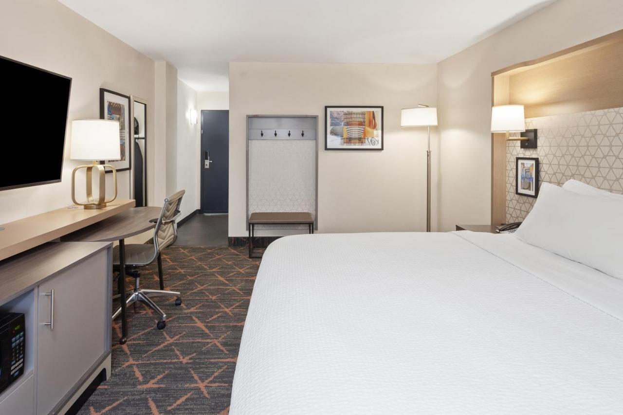 Holiday Inn Chicago/Oak Brook By Ihg Oakbrook Terrace Exterior foto
