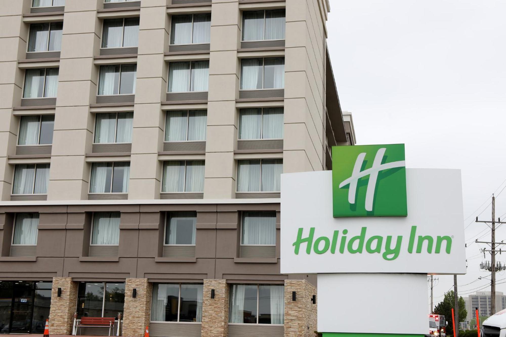Holiday Inn Chicago/Oak Brook By Ihg Oakbrook Terrace Exterior foto